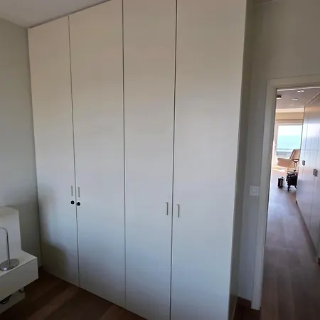 شقة Fjorda's Nestje *